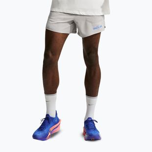 Pánské běžecké šortky Nike Stride college grey