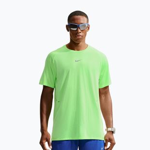 Pánské běžecké tričko Nike Stride volt/light silver