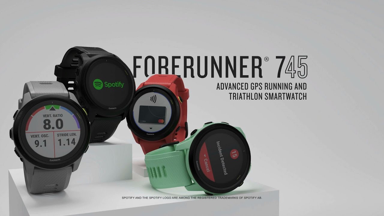 Sportovní hodinky Garmin Forerunner 745 bílé 010-02445-13