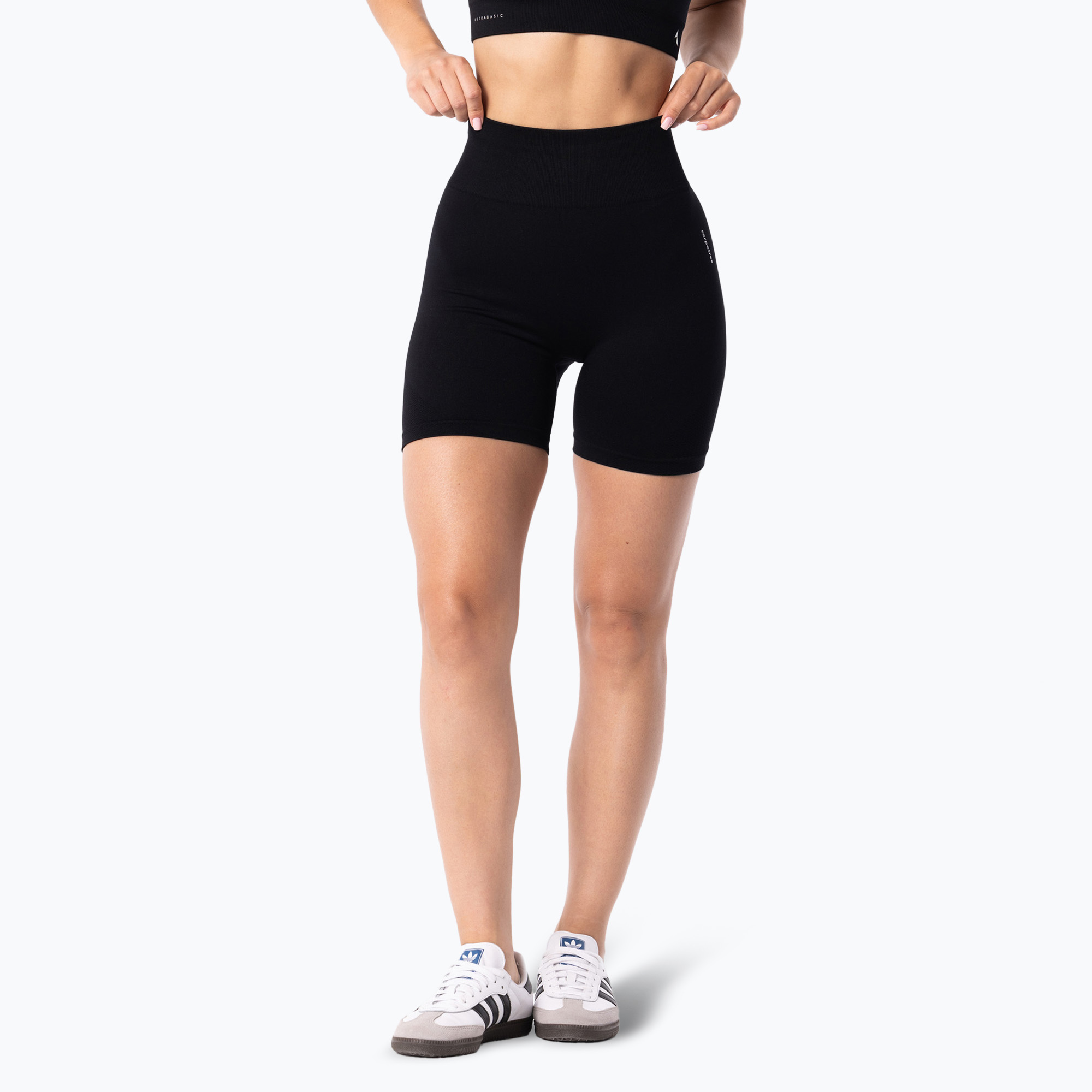 Dámské tréninkové šortky Carpatree Simply Seamless pure black (Simply Seamless CP-SP-SS-BLK)
