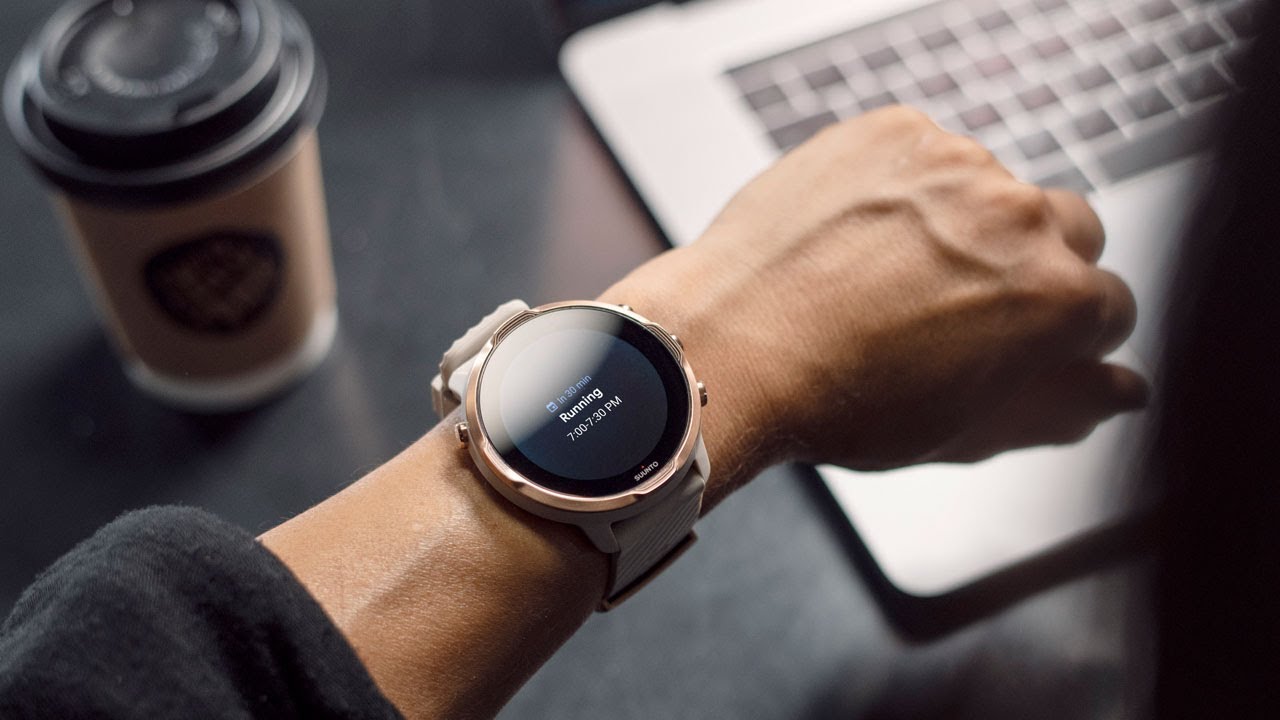 Sportovní hodinky Suunto 7 černé SS050379000
