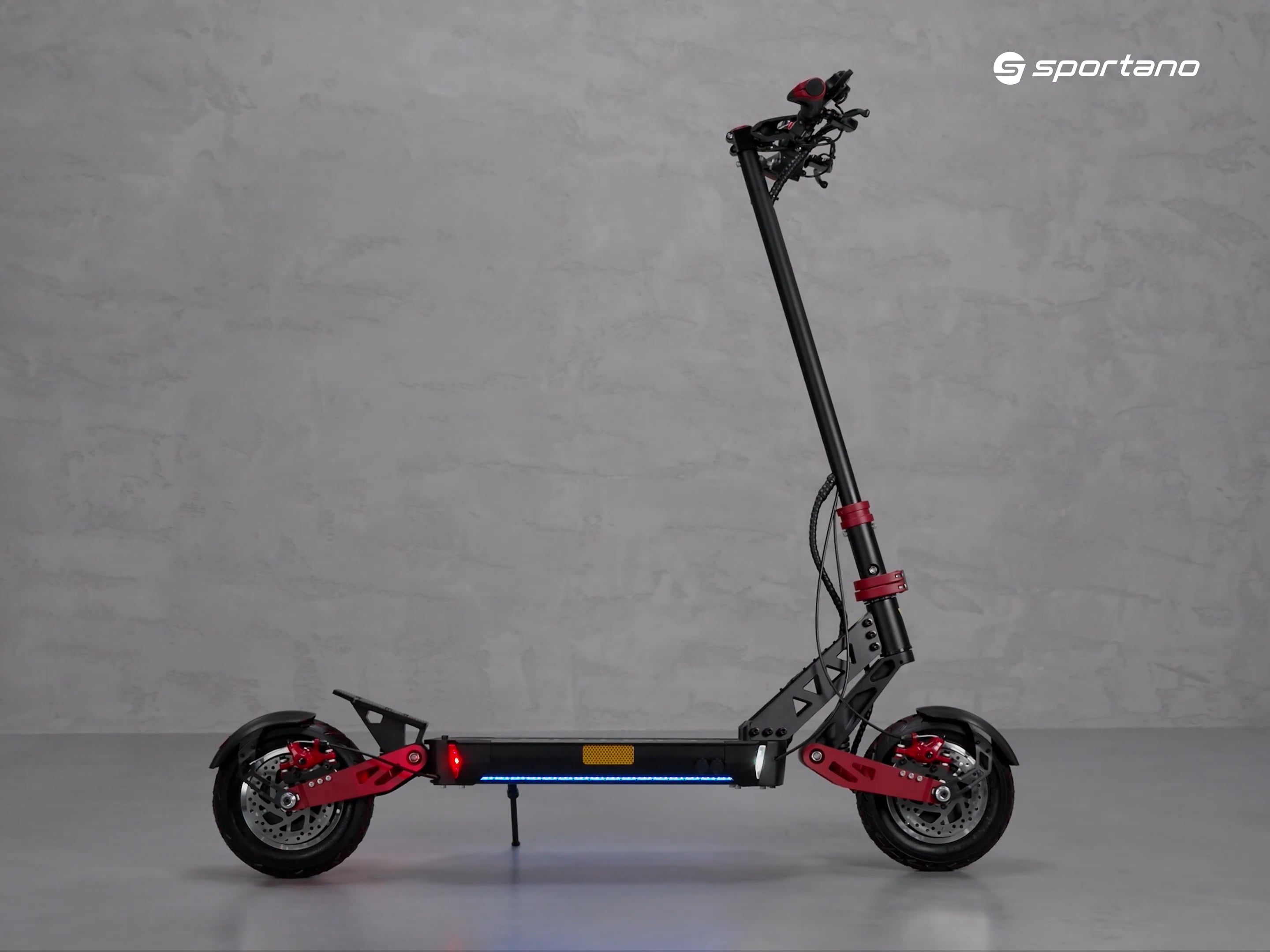 Motus PRO 10 Sport 2021 elektrický skútr černý