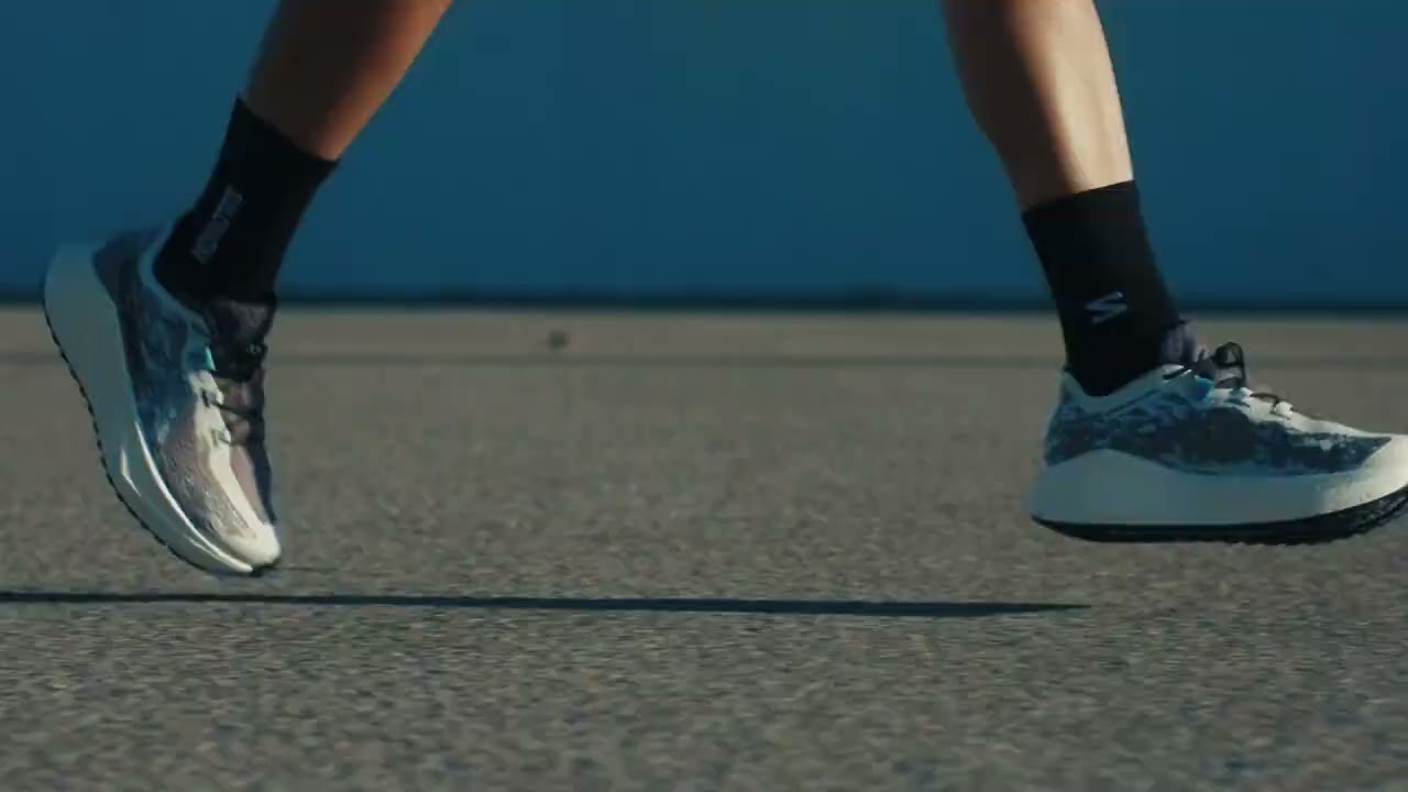 Pánská běžecká obuv Salomon Aero Glide 4 GRVL beach ball/asphalt/vanilla ice