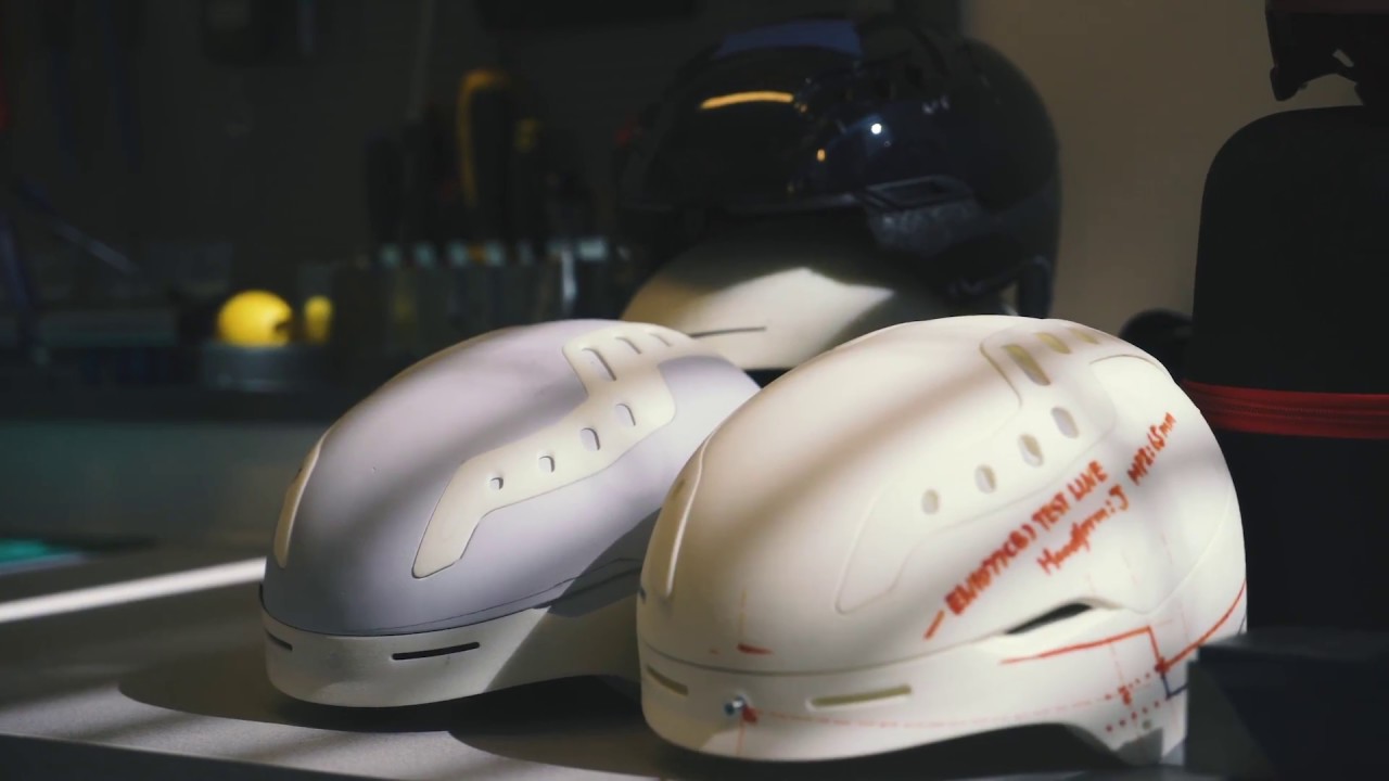 Lyžařská helma Sweet Protection Switcher MIPS bílá 840053